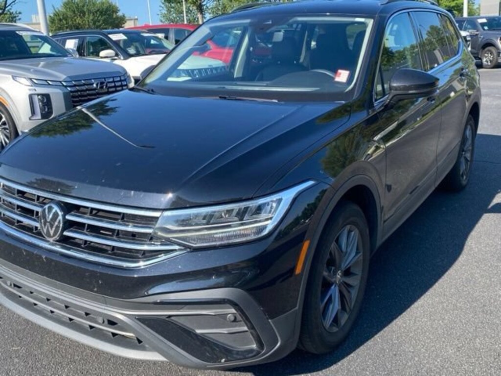 Used 2023 Volkswagen Tiguan 2.0T SE SUV