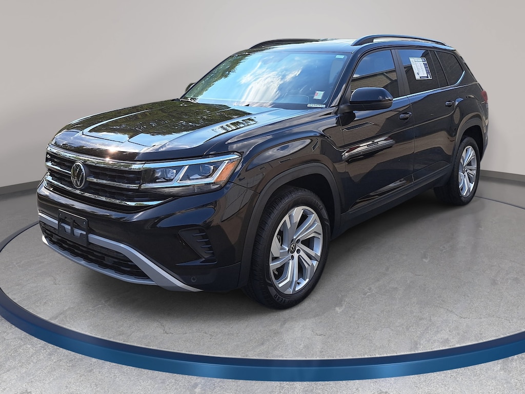 Used 2022 Volkswagen Atlas 2.0T SE w/Technology SUV
