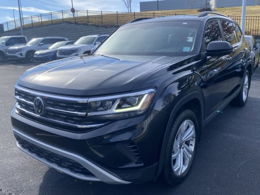 Used 2021 Volkswagen Atlas 3.6L V6 SE w/Technology SUV