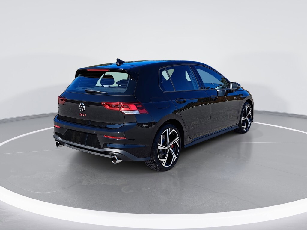 New 2026 Volkswagen Golf GTI SE 2.0T SE DSG