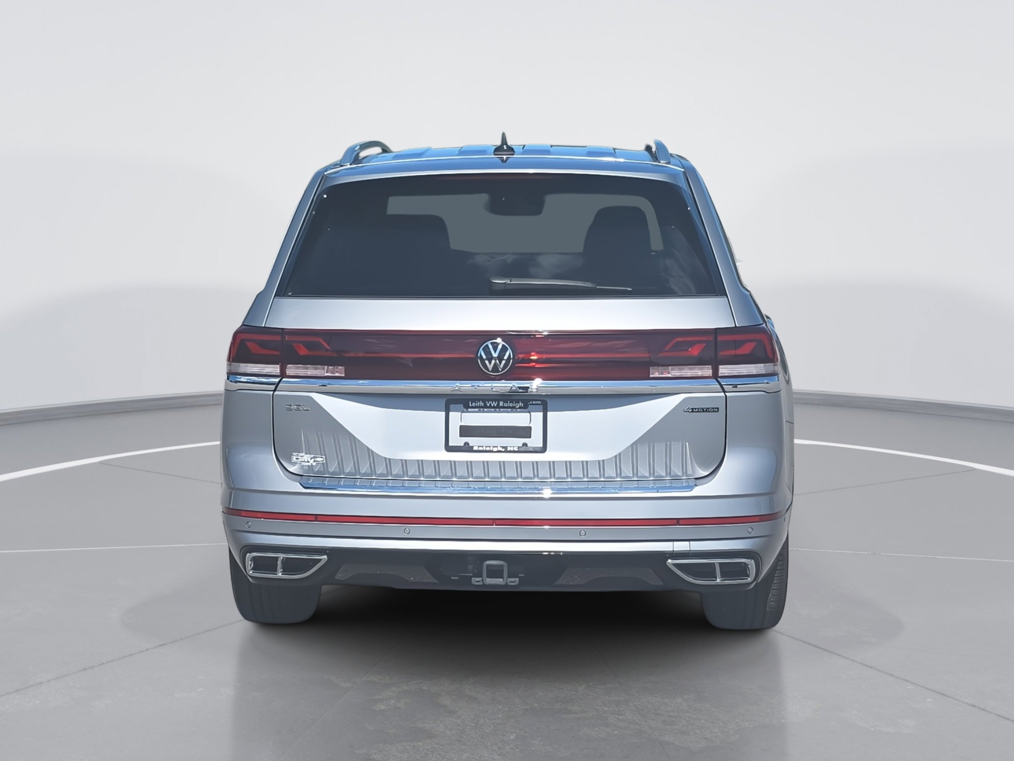 2024 Volkswagen Atlas SEL Premium R-Line photo 4