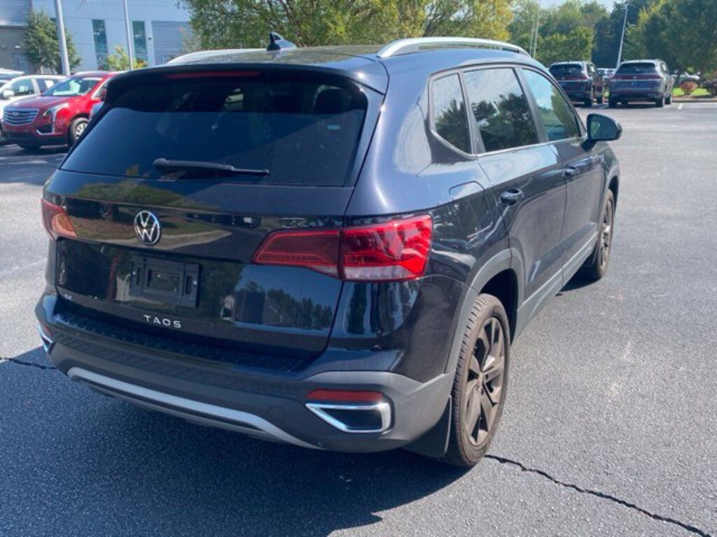 Used 2024 Volkswagen Taos 1.5T SE SUV