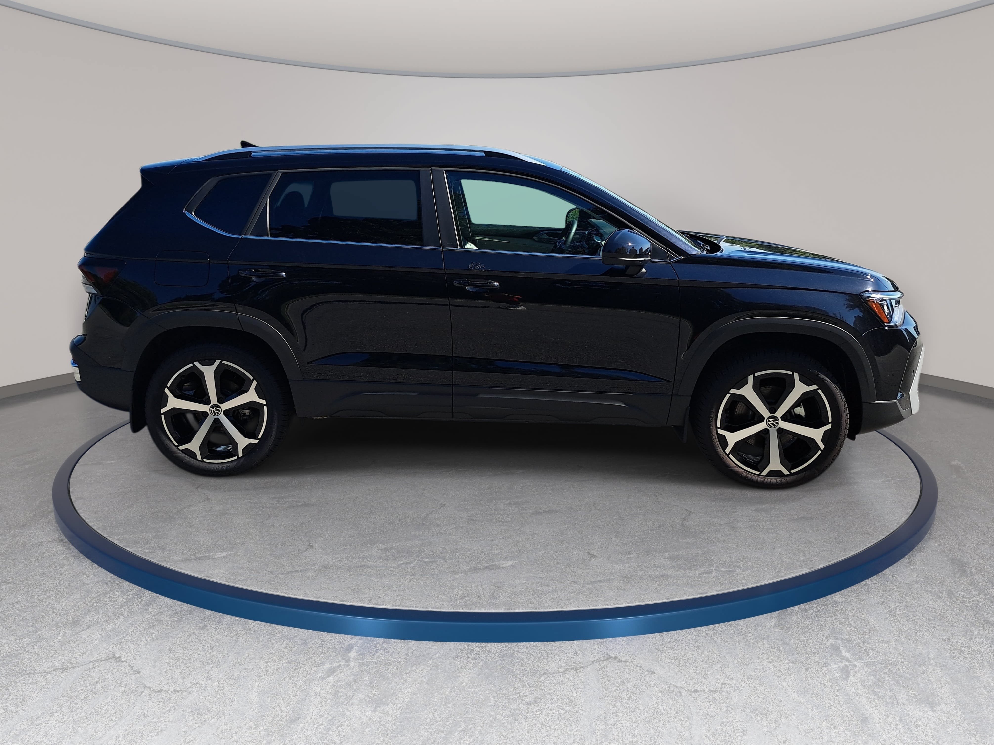 New 2026 Volkswagen Taos 1.5T SEL SUV