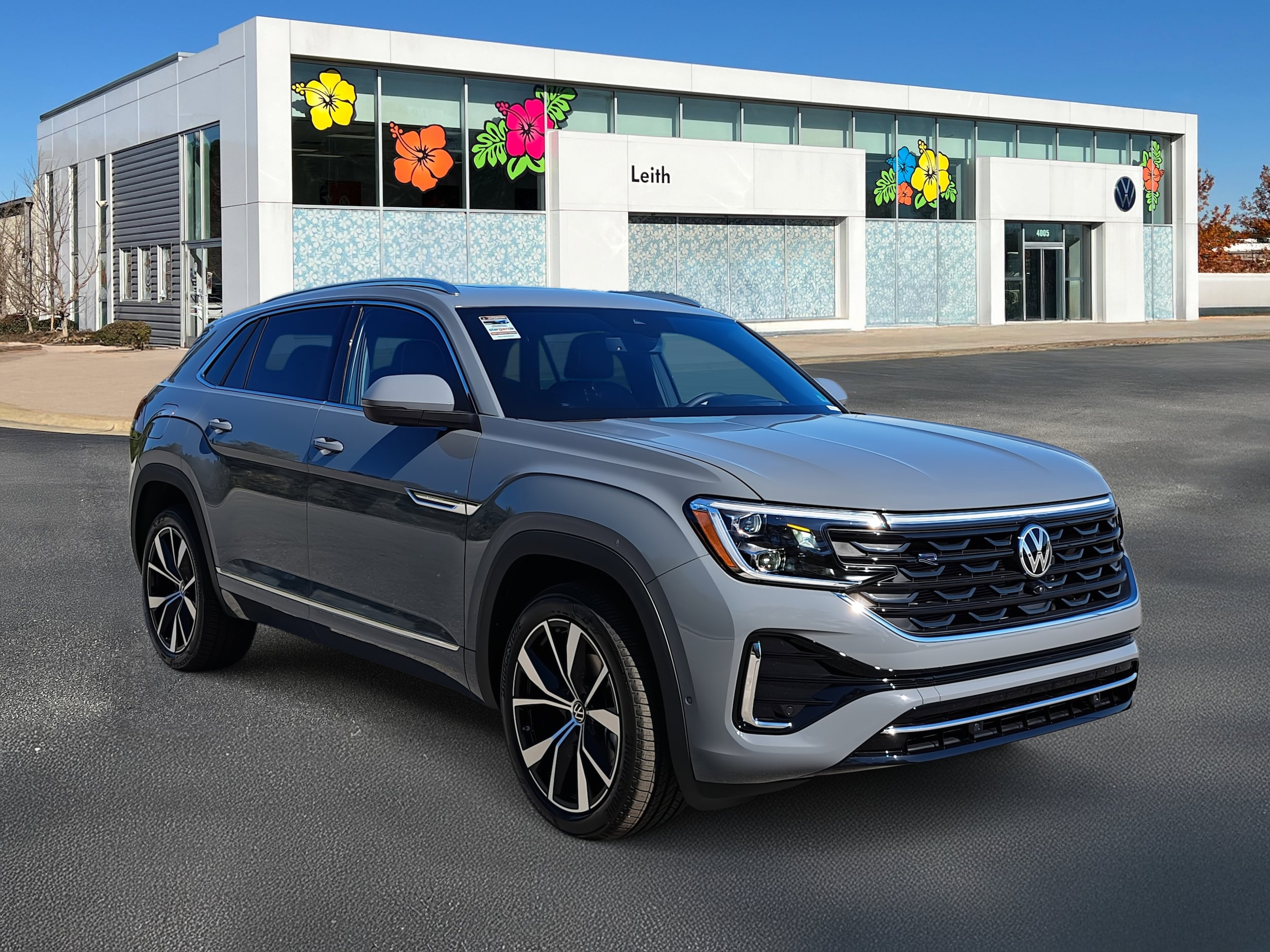 2026 Volkswagen Atlas Cross Sport SEL Premium R-LINE's photo