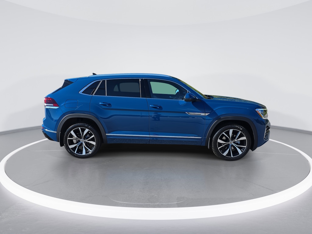New 2026 Volkswagen Atlas Cross Sport 2.0T SEL Premium R-Line SUV