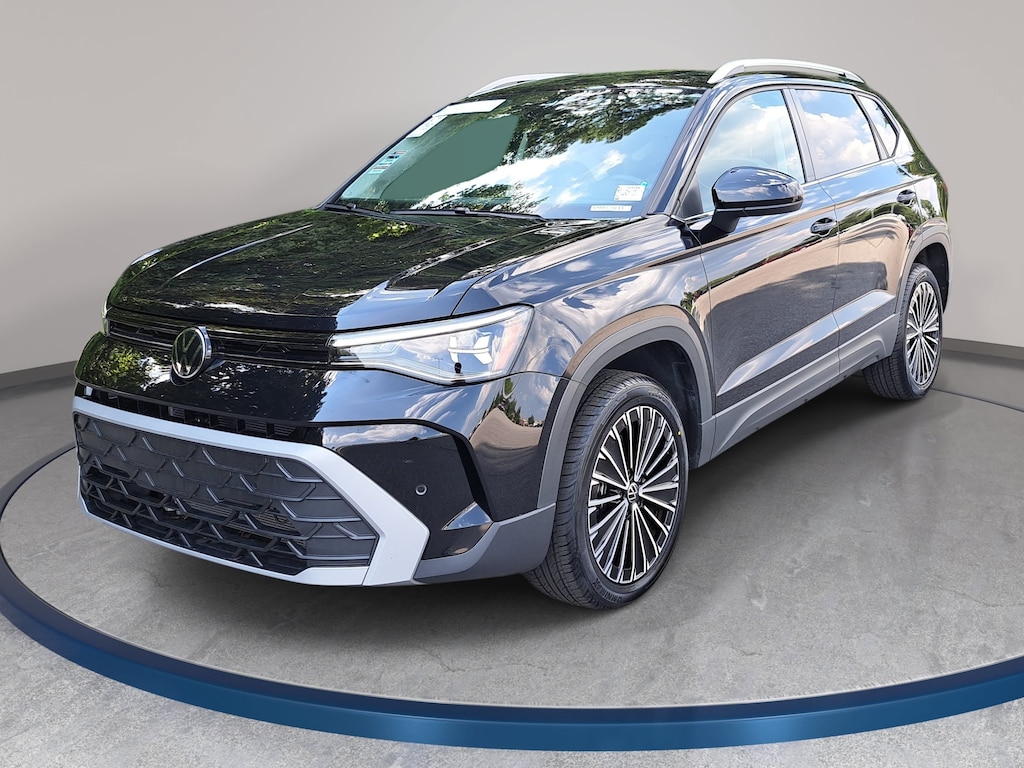 Used 2025 Volkswagen Taos 1.5T SE SUV