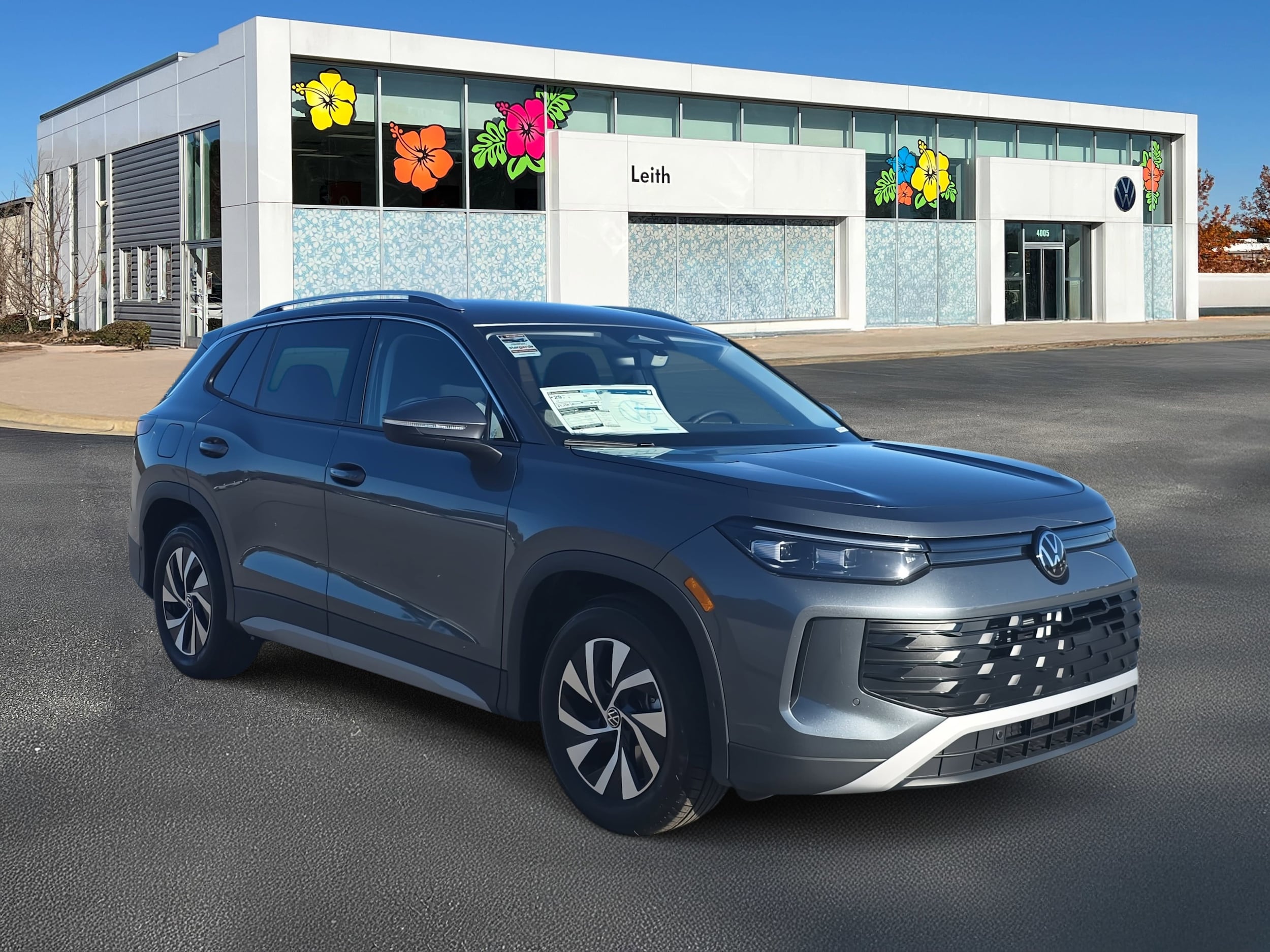 2026 Volkswagen Tiguan S's photo