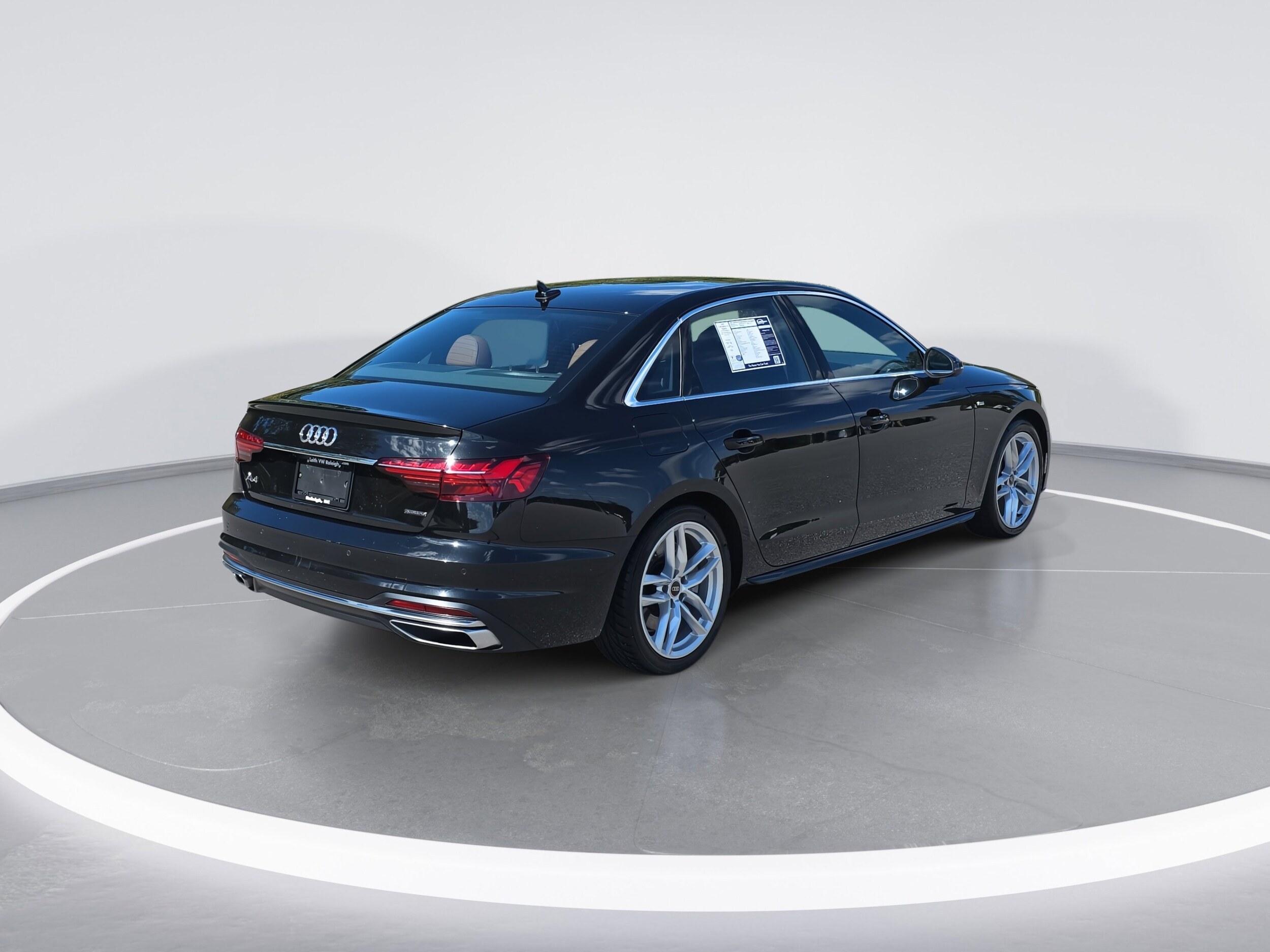 2024 Audi A4 45 S line Premium photo 3