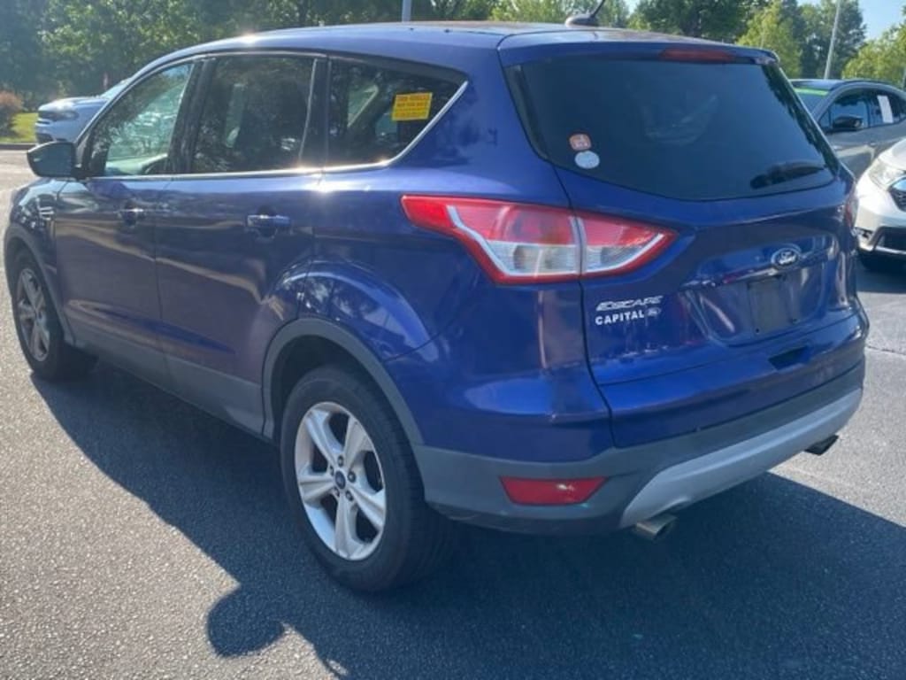 Used 2016 Ford Escape SE SUV