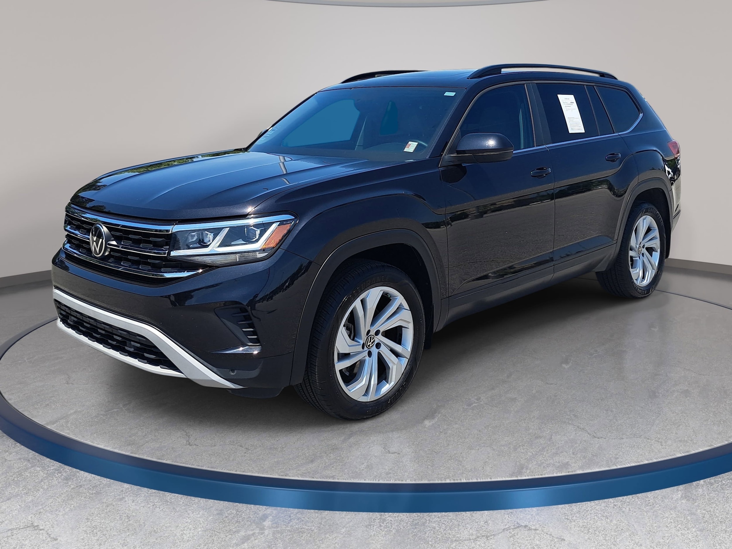 2023 Volkswagen Atlas 3.6L SE w/Tech 4MOTION's photo