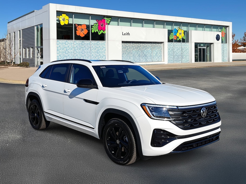 New 2026 Volkswagen Atlas Cross Sport 2.0T SEL R-Line Black SUV