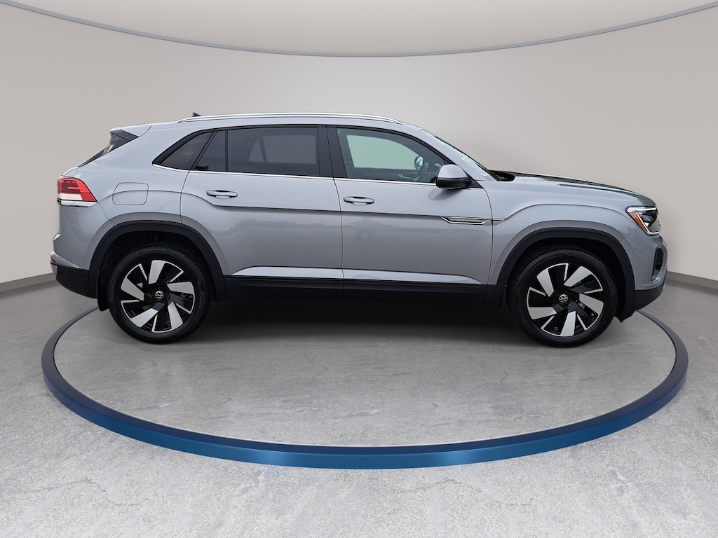 New 2026 Volkswagen Atlas Cross Sport 2.0T SE w/Technology SUV