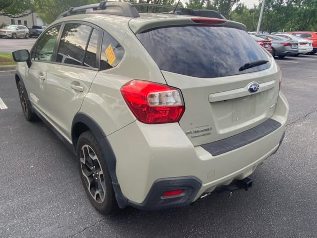 Used 2017 Subaru Crosstrek 2.0i Premium SUV