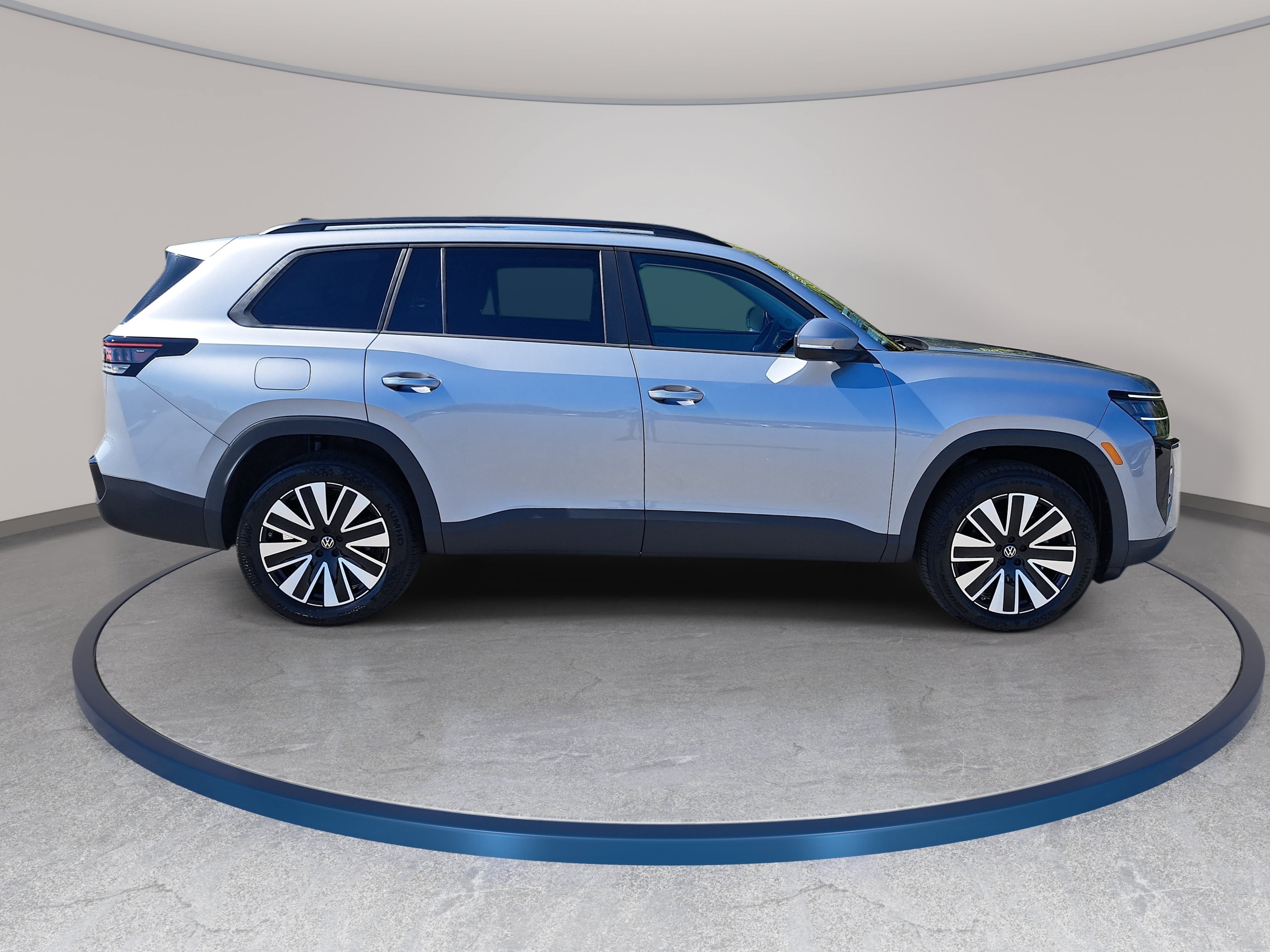New 2027 Volkswagen Atlas SE w/Technology SUV