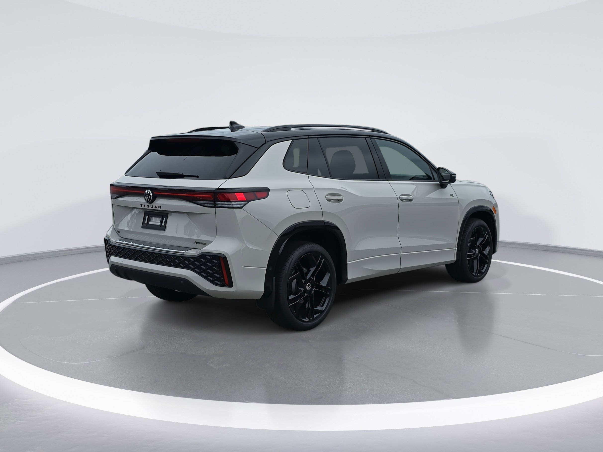2025 Volkswagen Tiguan SE R-Line Black photo 2