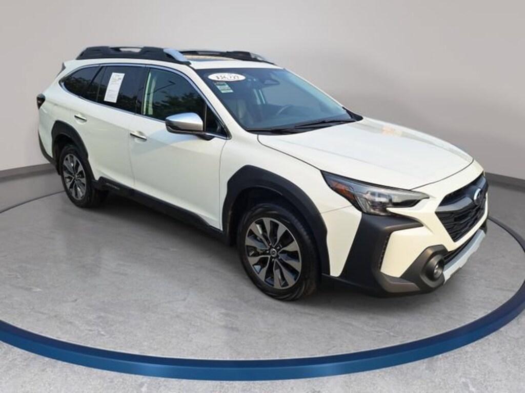 Used 2025 Subaru Outback Touring XT SUV