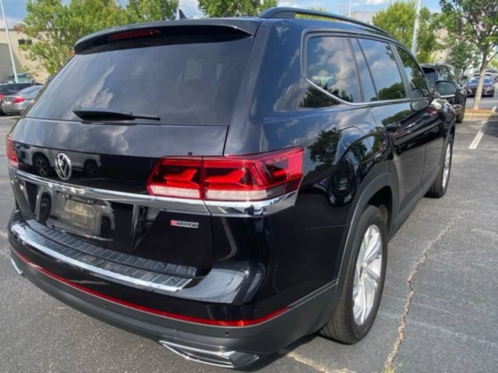 Used 2022 Volkswagen Atlas 2.0T SE w/Technology SUV