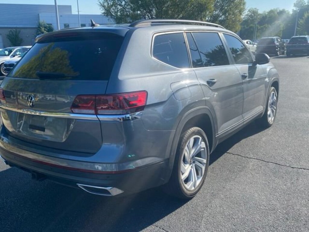 Used 2022 Volkswagen Atlas 3.6L V6 SE w/Technology SUV