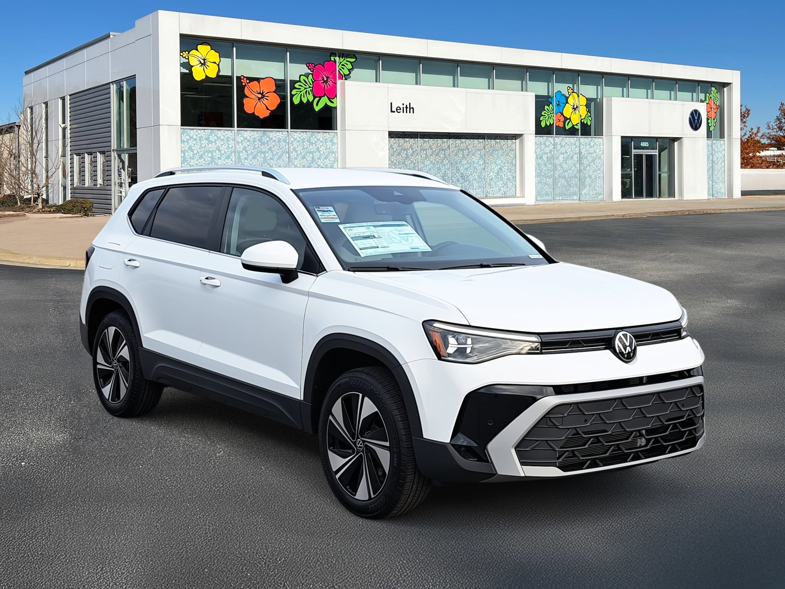 2026 Volkswagen Taos SE's photo