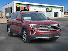 2025 Volkswagen Atlas 2.0T SE w/Technology SUV