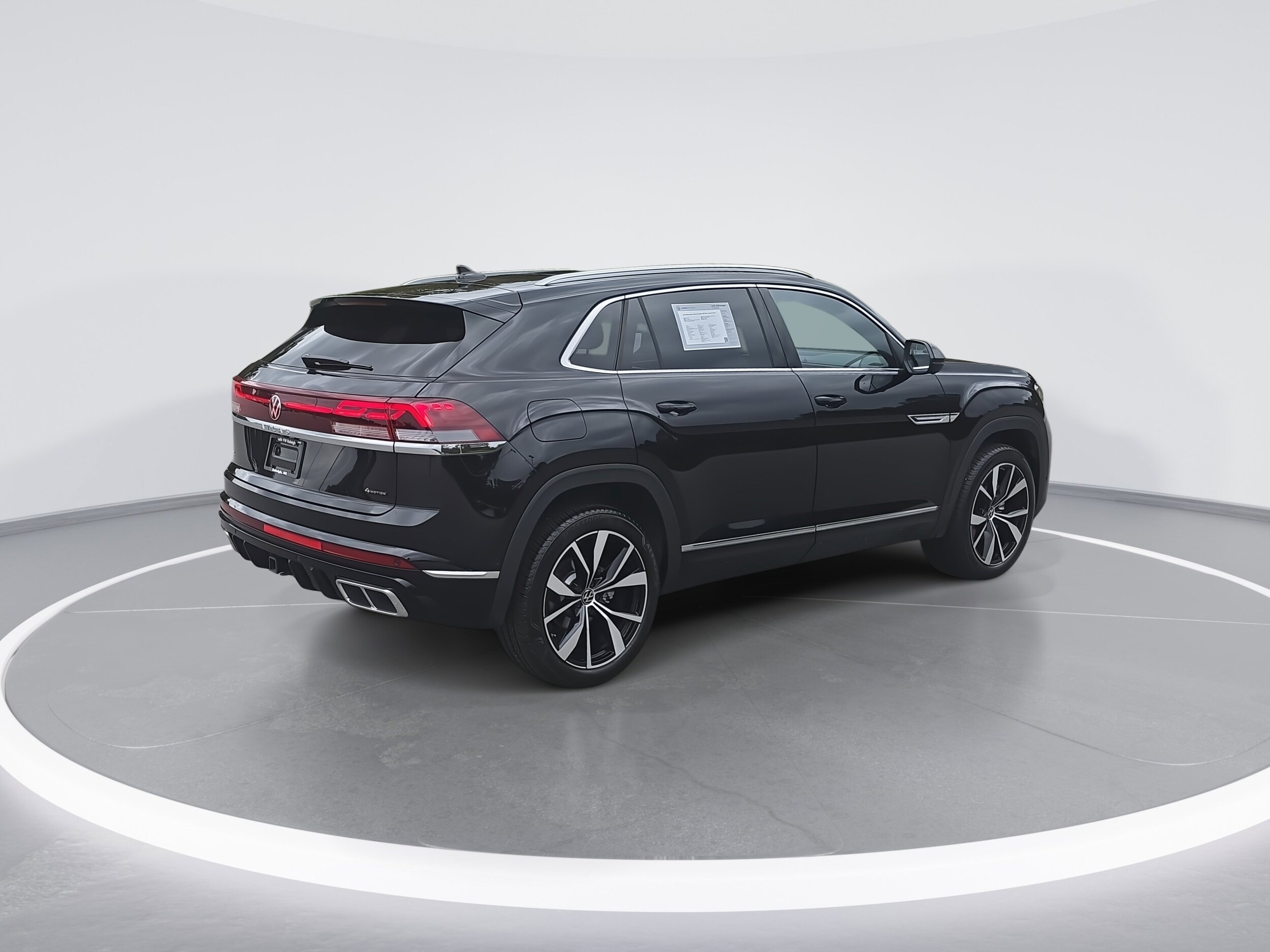 2024 Volkswagen Atlas Cross Sport SEL Premium R-Line photo 2
