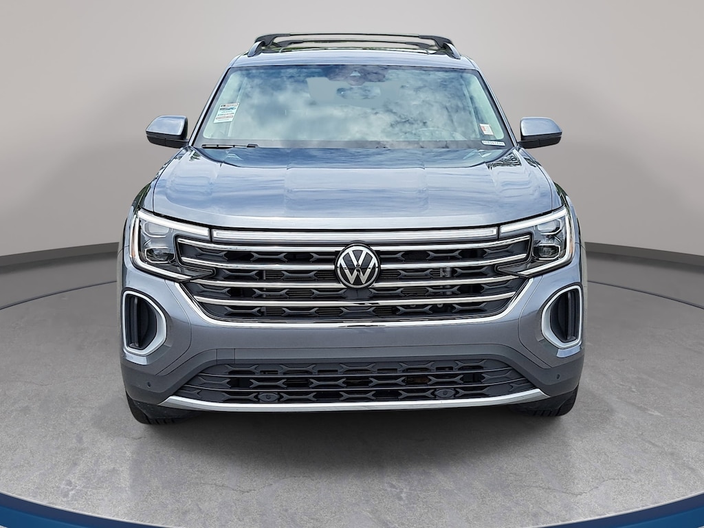 Used 2024 Volkswagen Atlas 2.0T SE w/Technology SUV