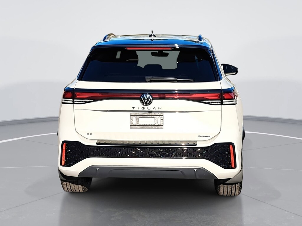 New 2026 Volkswagen Tiguan 2.0T SE R-Line Black SUV