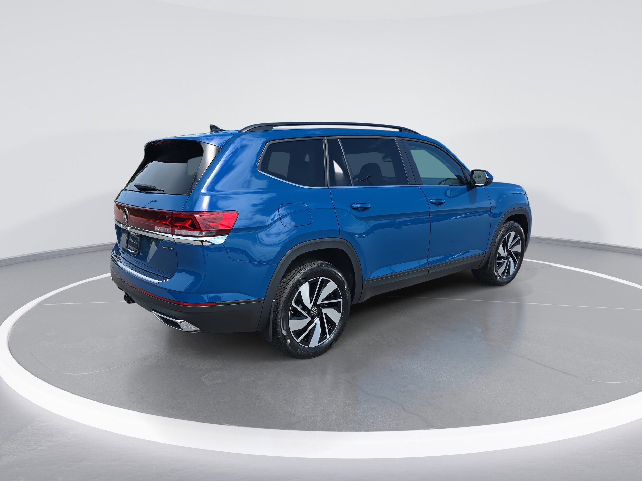 2026 Volkswagen Atlas SE Technology photo 3