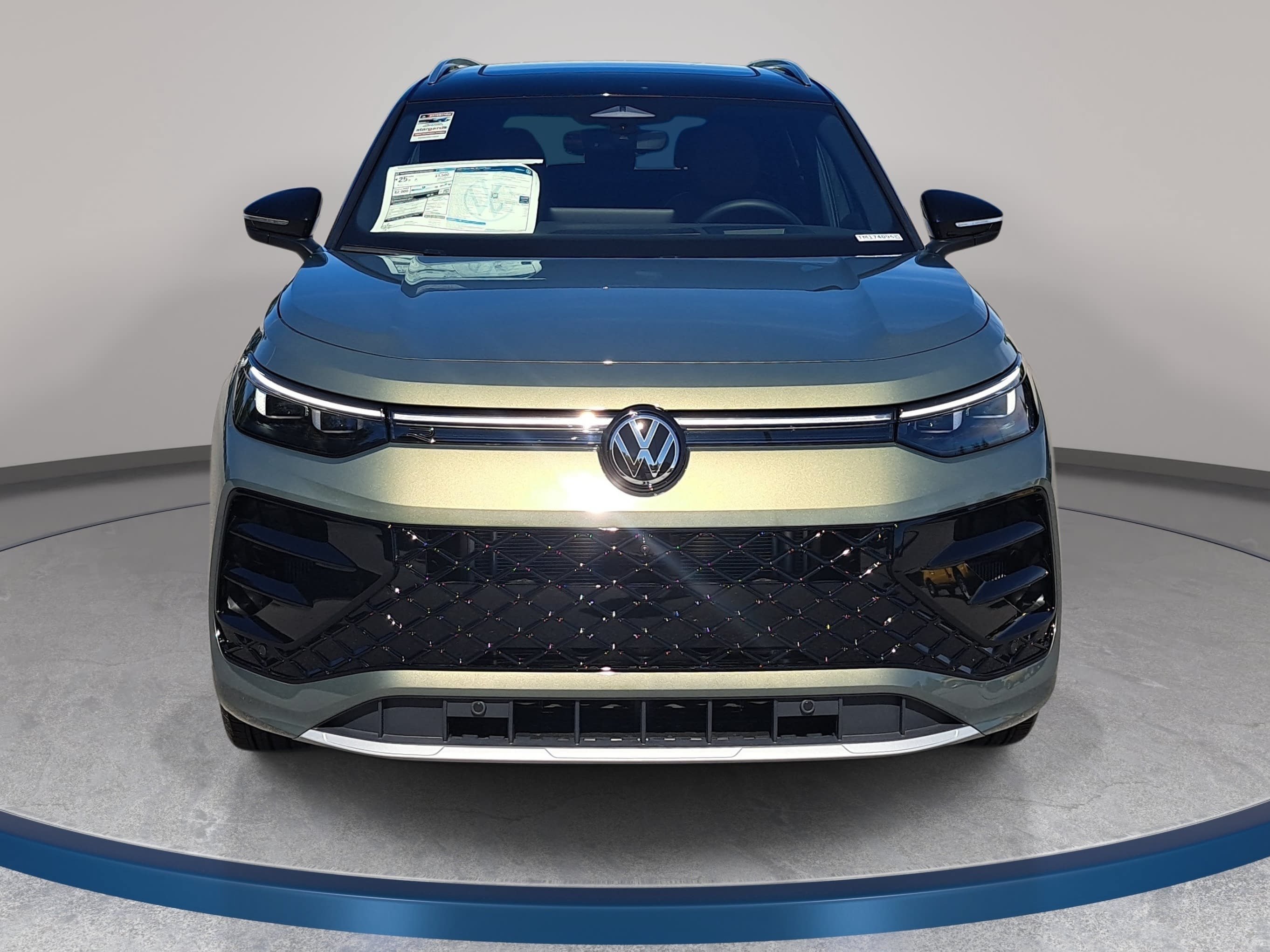 New 2026 Volkswagen Tiguan SEL R-Line Turbo SUV