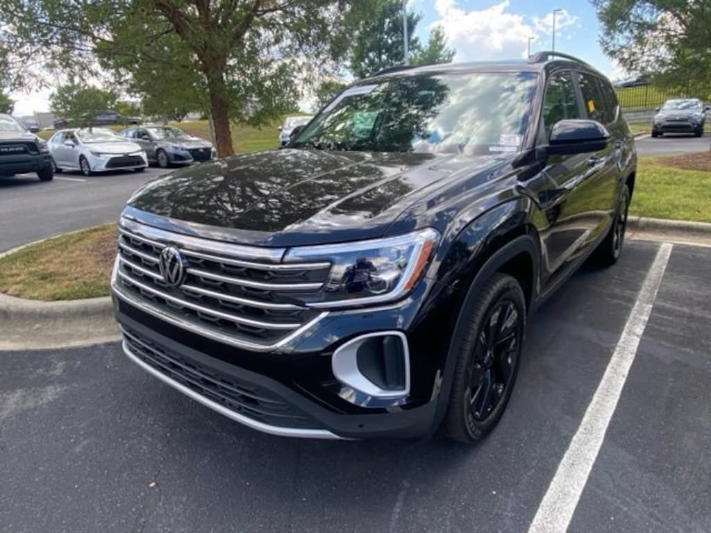 Used 2026 Volkswagen Atlas SE w/Technology SUV