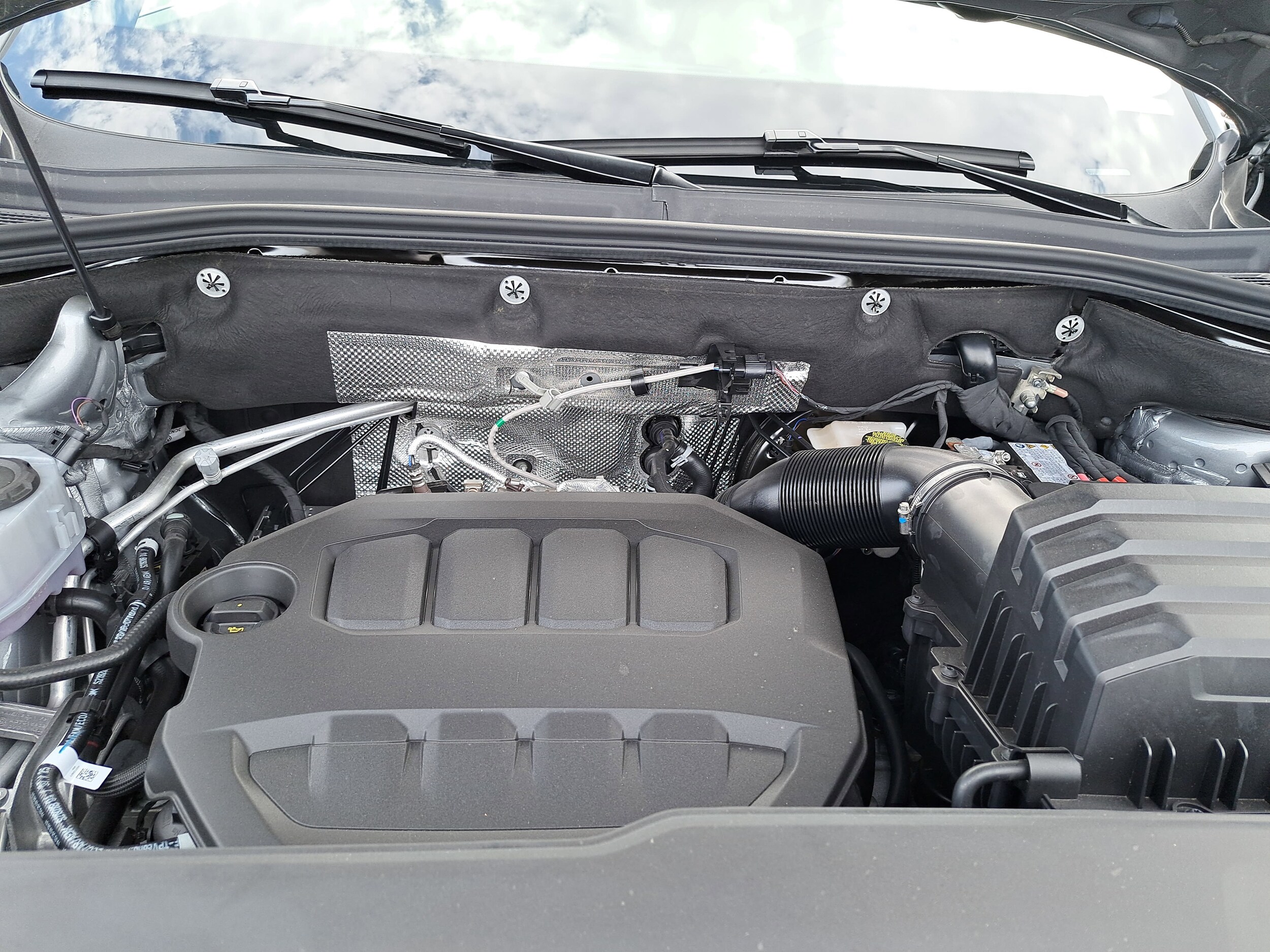 2026 Volkswagen Atlas Cross Sport SE w/Tech - Photo 28