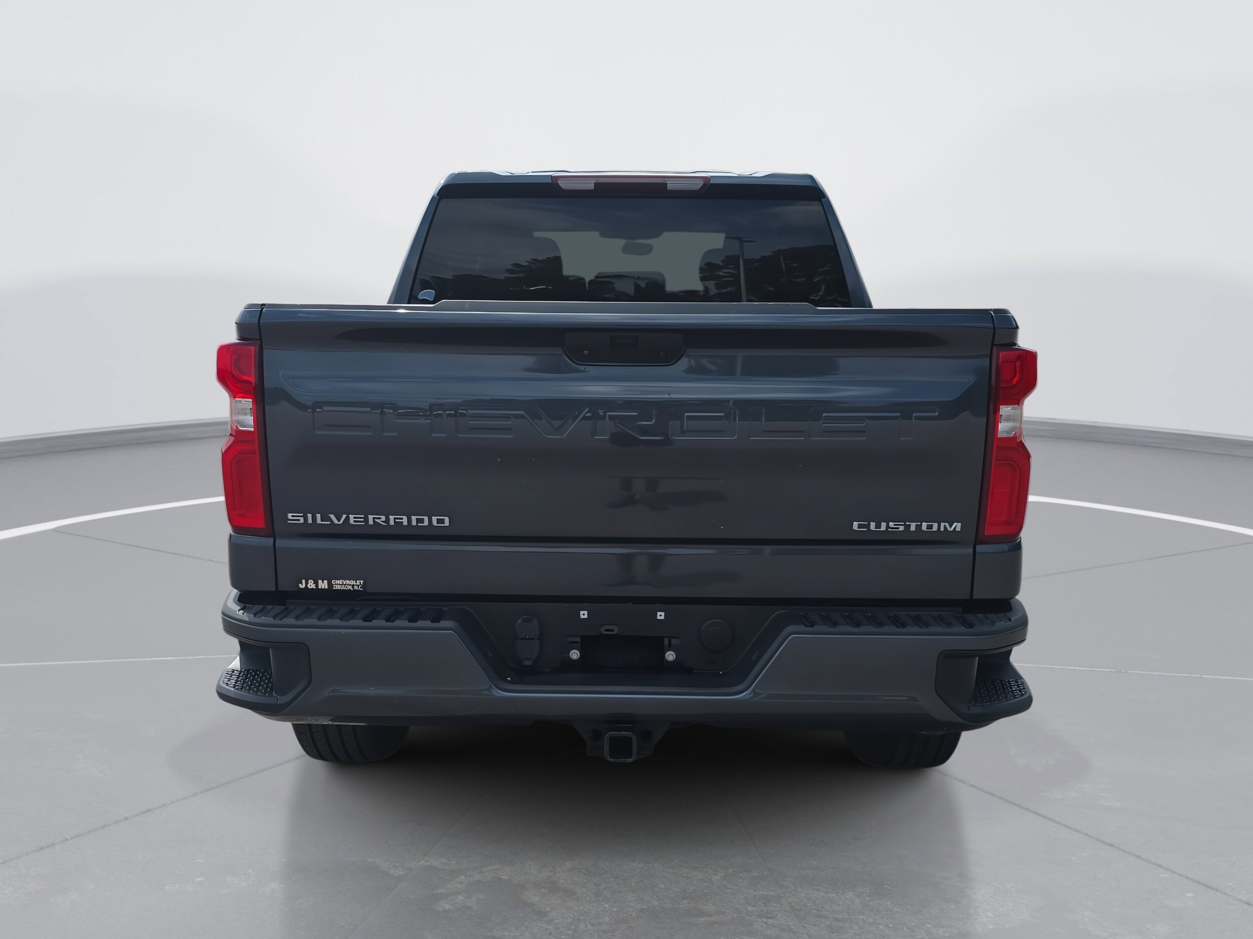 2021 Chevrolet Silverado 1500 Custom photo 3