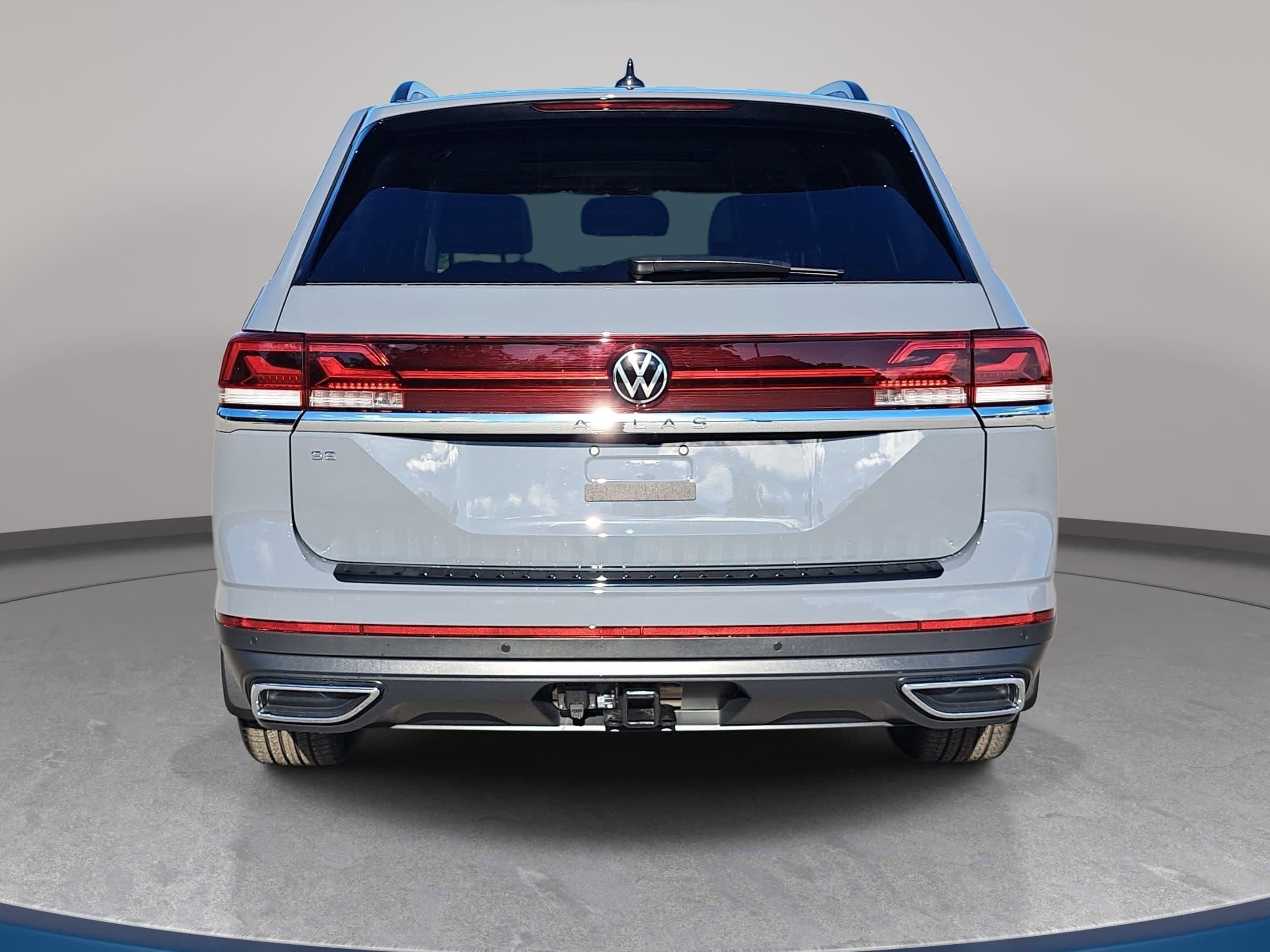 2026 Volkswagen Atlas SE w/Tech - Photo 6