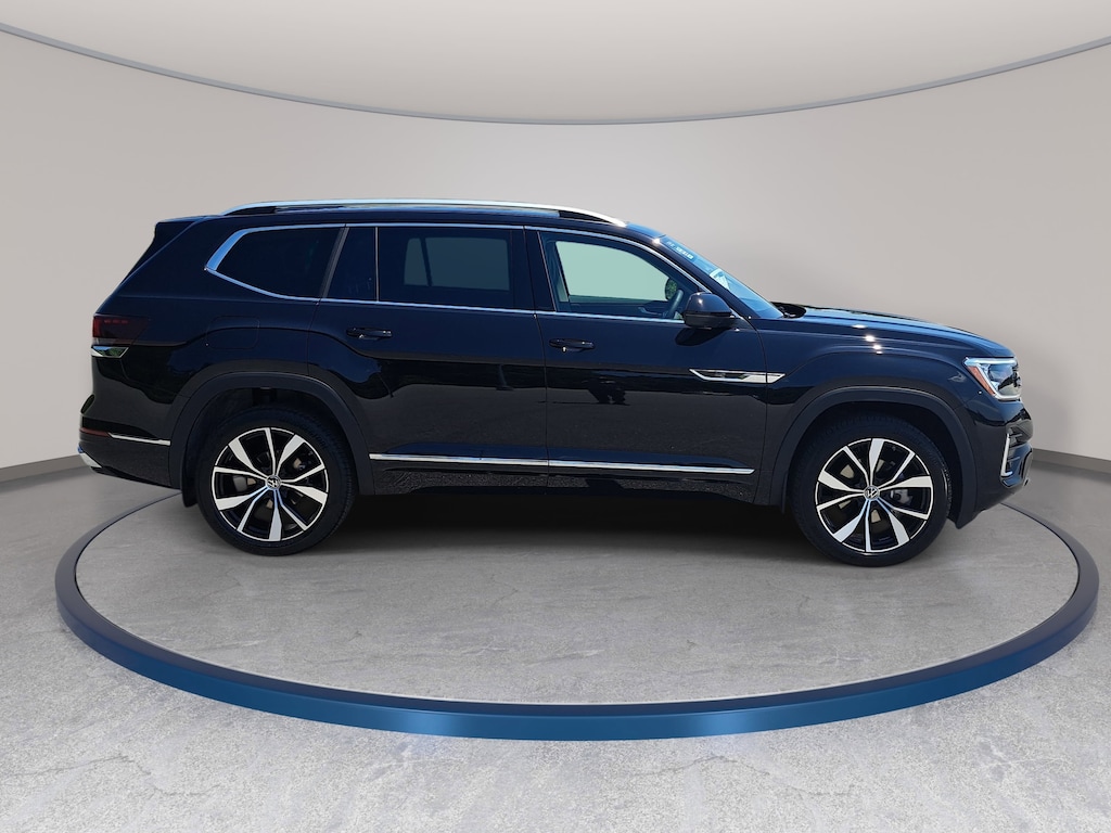 New 2026 Volkswagen Atlas 2.0T SEL Premium R-Line SUV