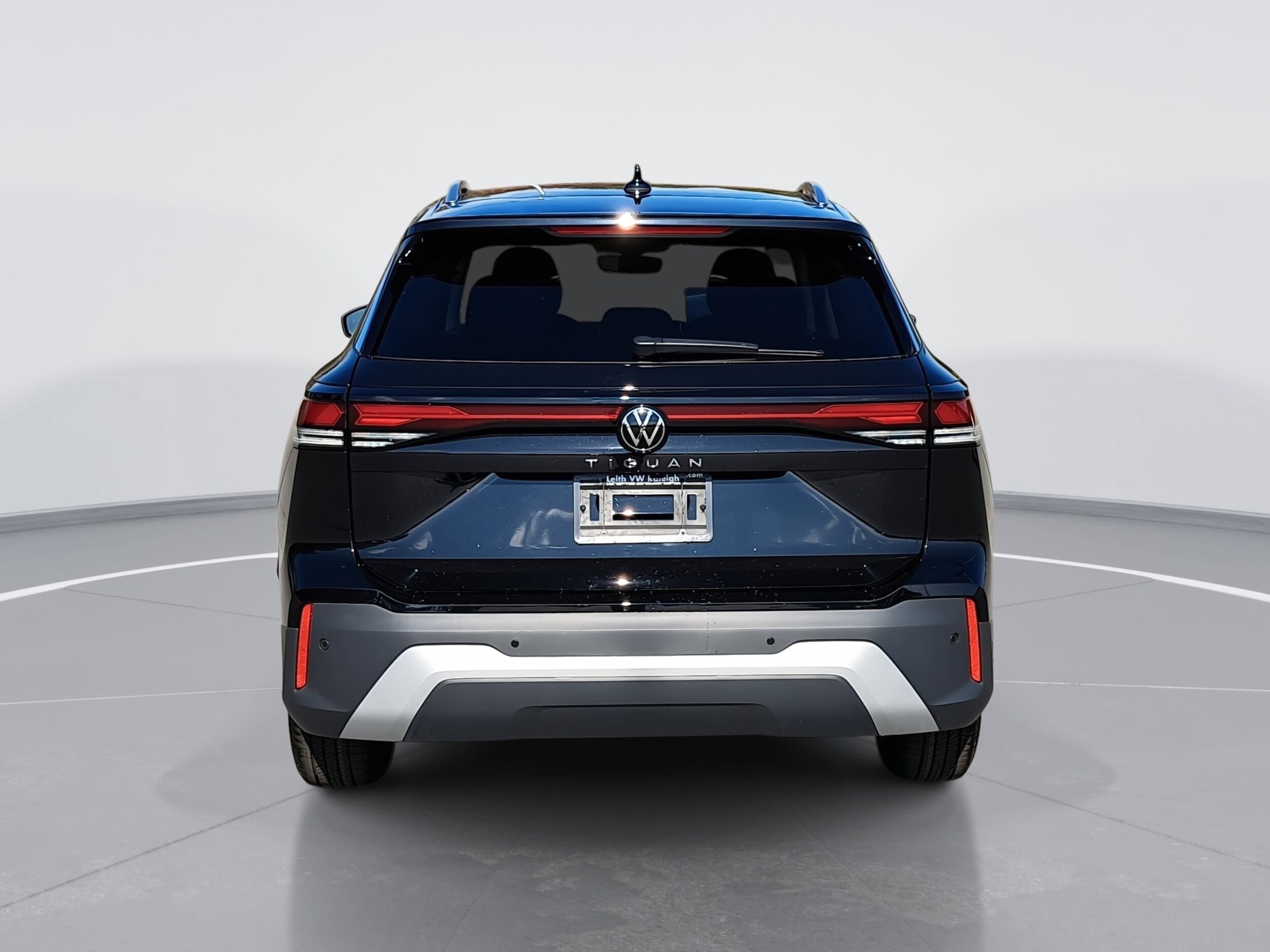 2026 Volkswagen Tiguan S photo 3