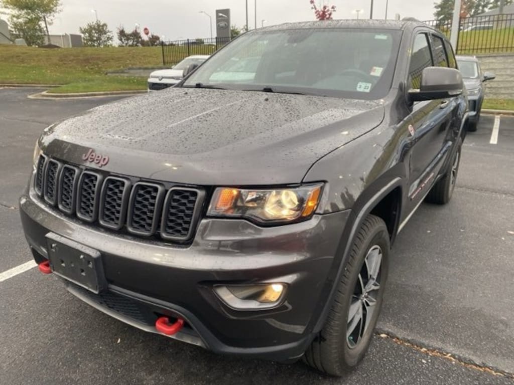 Used 2018 Jeep Grand Cherokee Trailhawk 4x4 SUV