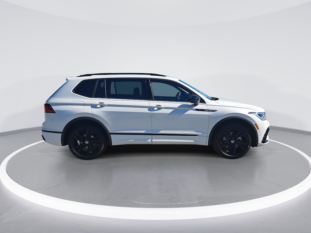 Certified 2024 Volkswagen Tiguan 2.0T SE R-Line Black SUV