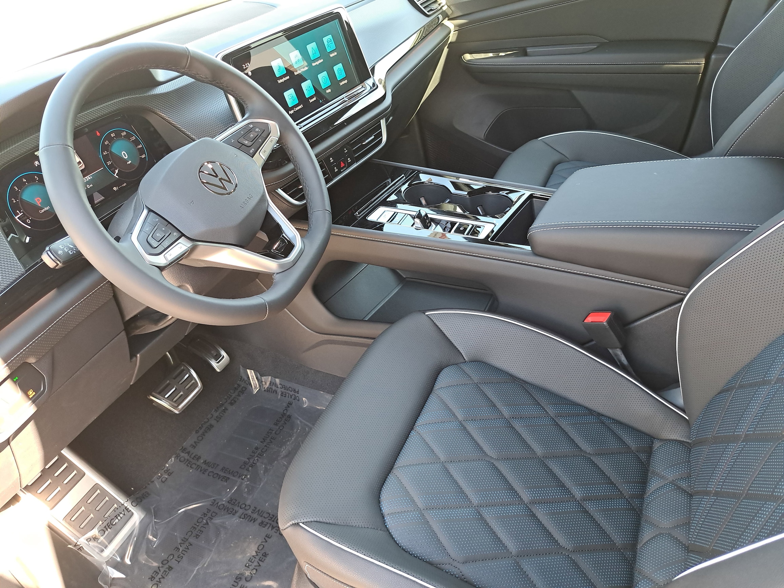 2026 Volkswagen Atlas Cross Sport SEL Premium R-LINE - Photo 17