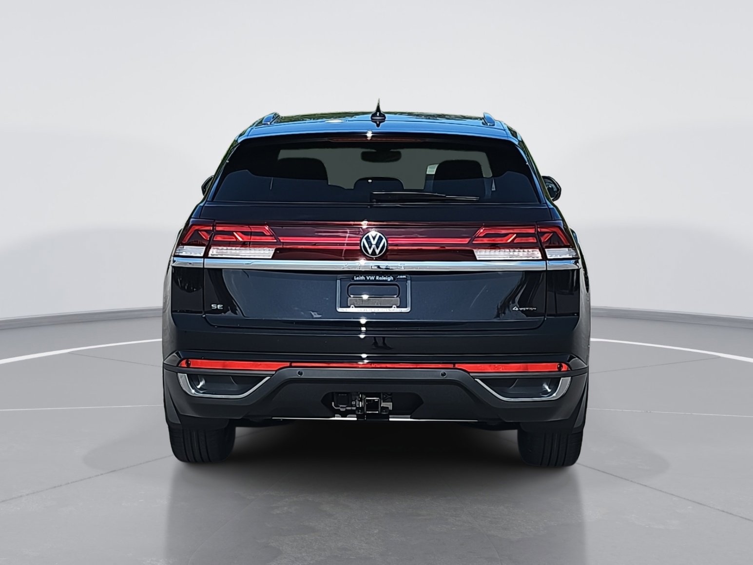 2025 Volkswagen Atlas Cross Sport SE Technology photo 4