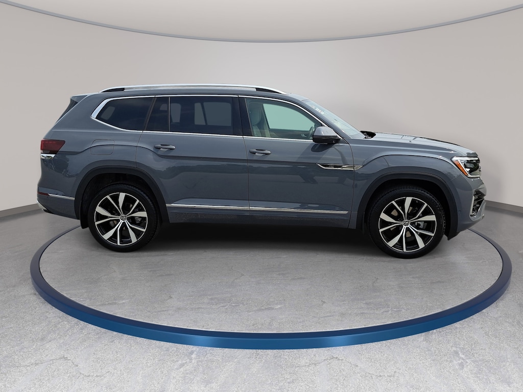 New 2026 Volkswagen Atlas 2.0T SEL Premium R-Line SUV