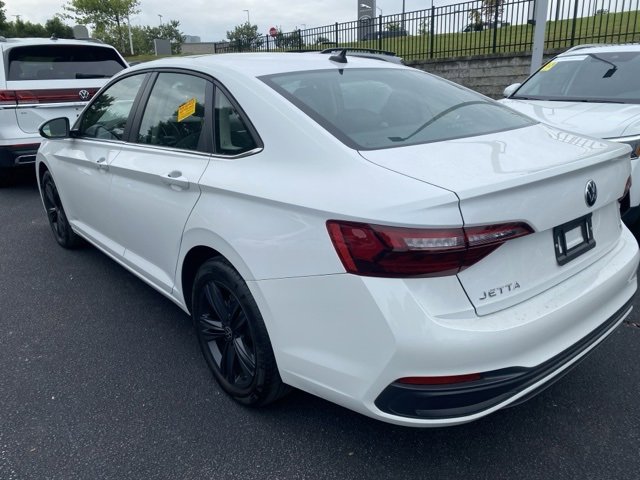 2024 Volkswagen Jetta 1.5T SE photo 3