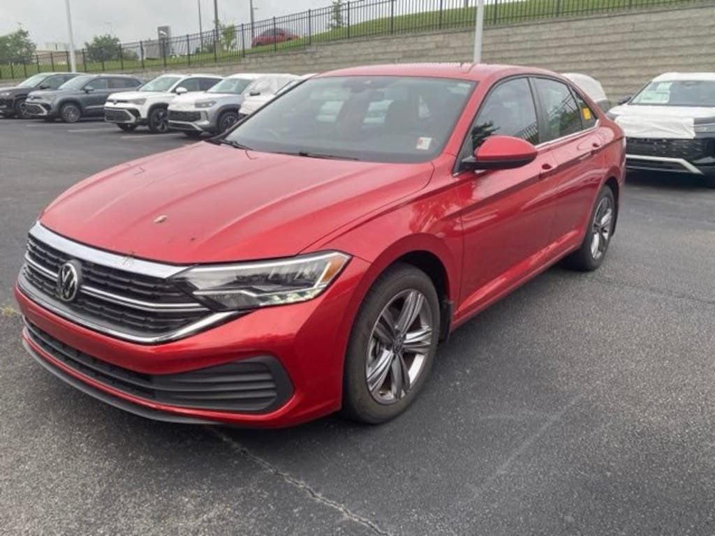 Used 2022 Volkswagen Jetta 1.5T SE Sedan