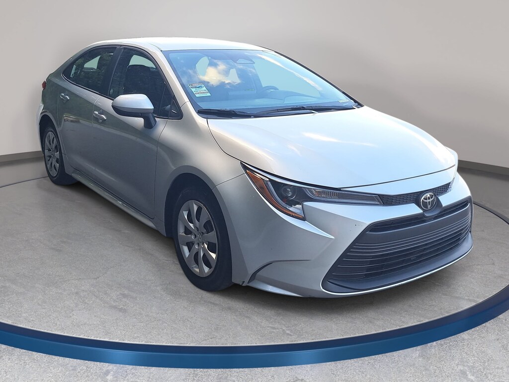 Used 2026 Toyota Corolla LE Sedan