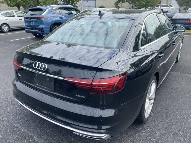 2024 Audi A4 45 S line Premium photo 4