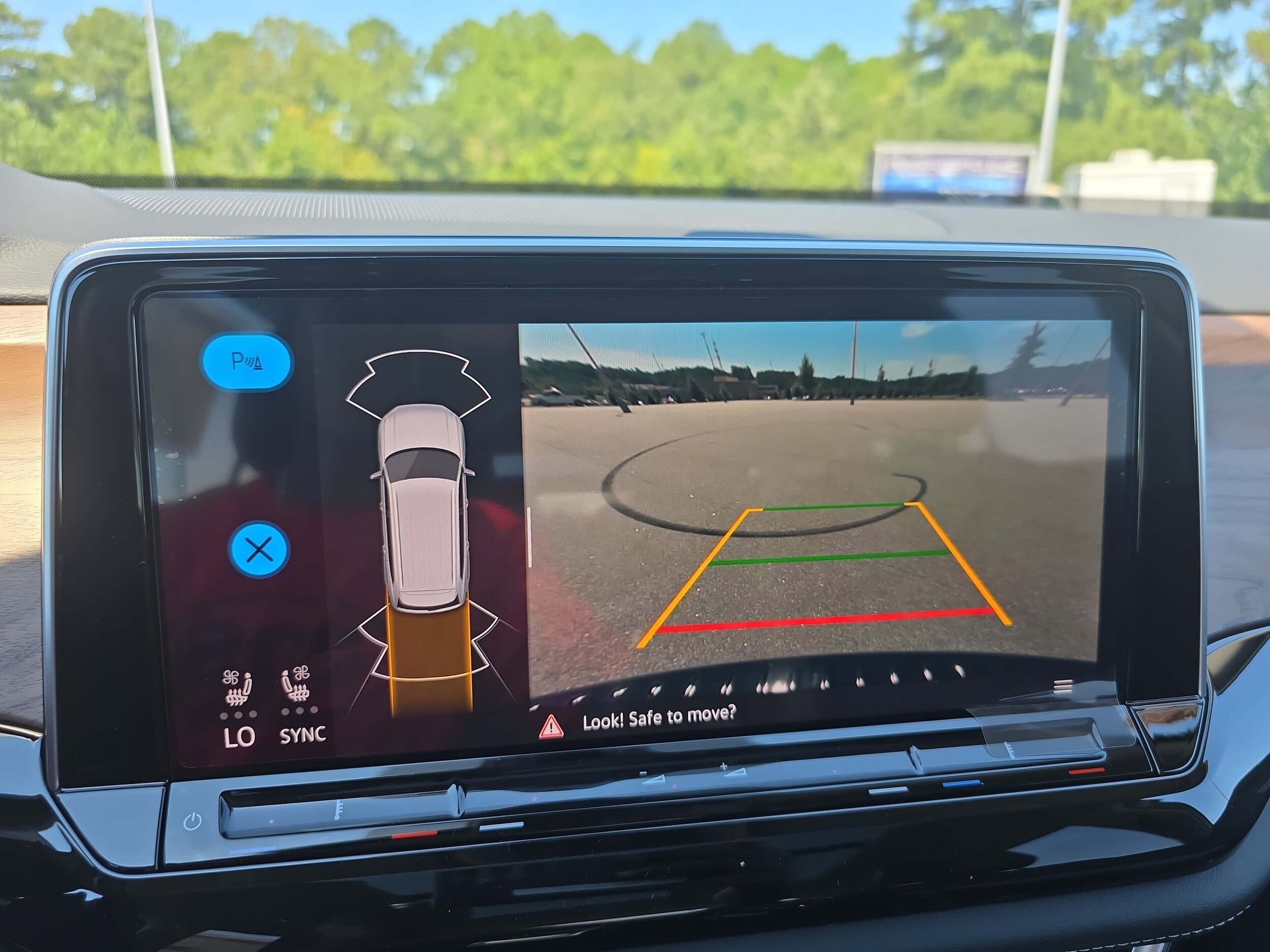 2026 Volkswagen Atlas SE w/Tech - Photo 20