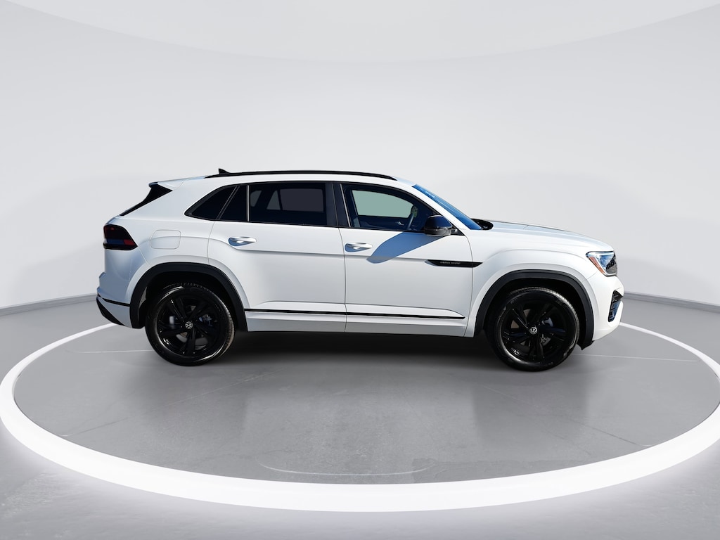 New 2026 Volkswagen Atlas Cross Sport 2.0T SEL R-Line Black SUV