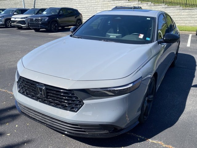 2024 Honda Accord Hybrid Sport-L photo 2