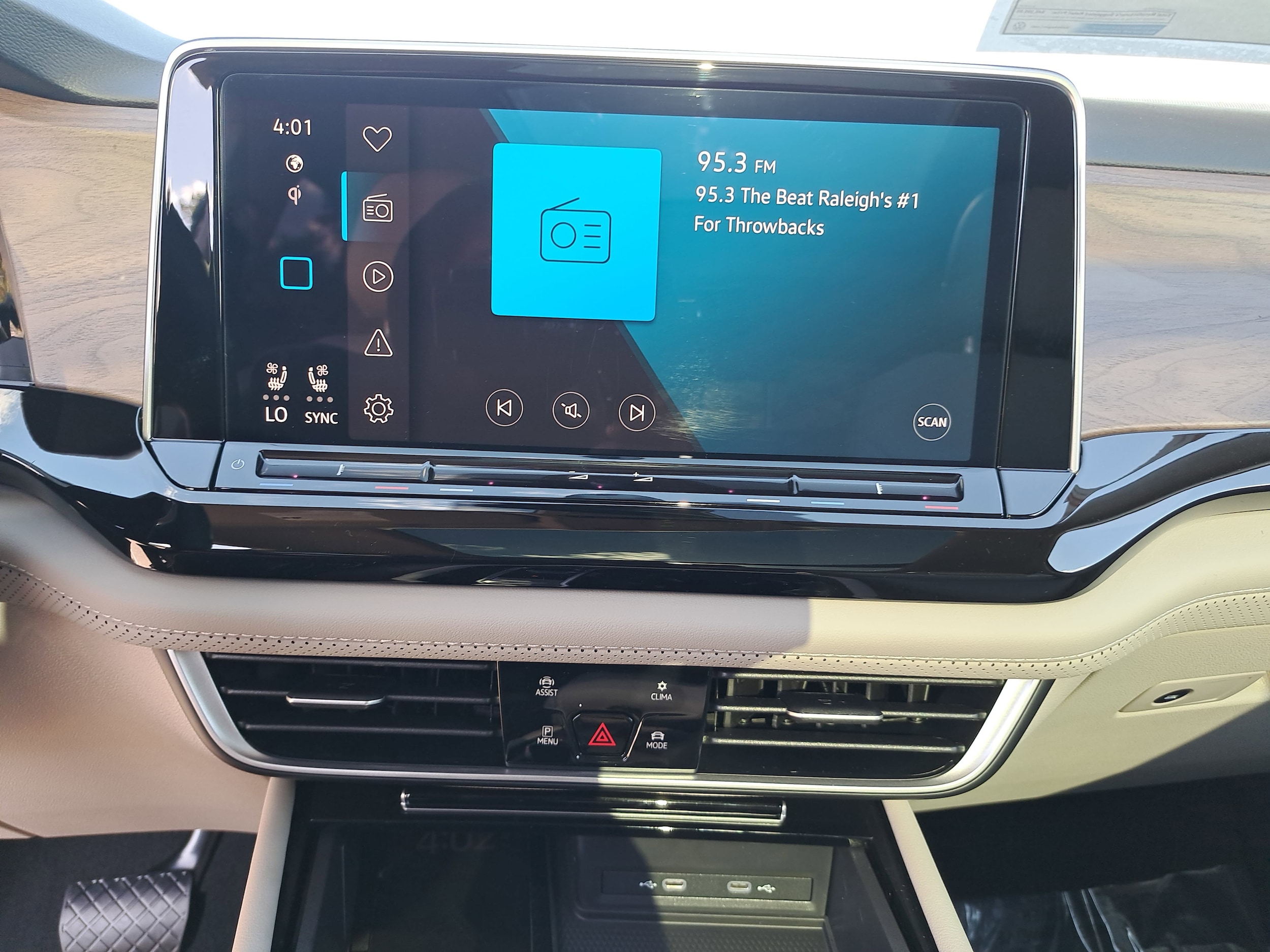 2026 Volkswagen Atlas SE w/Tech - Photo 21