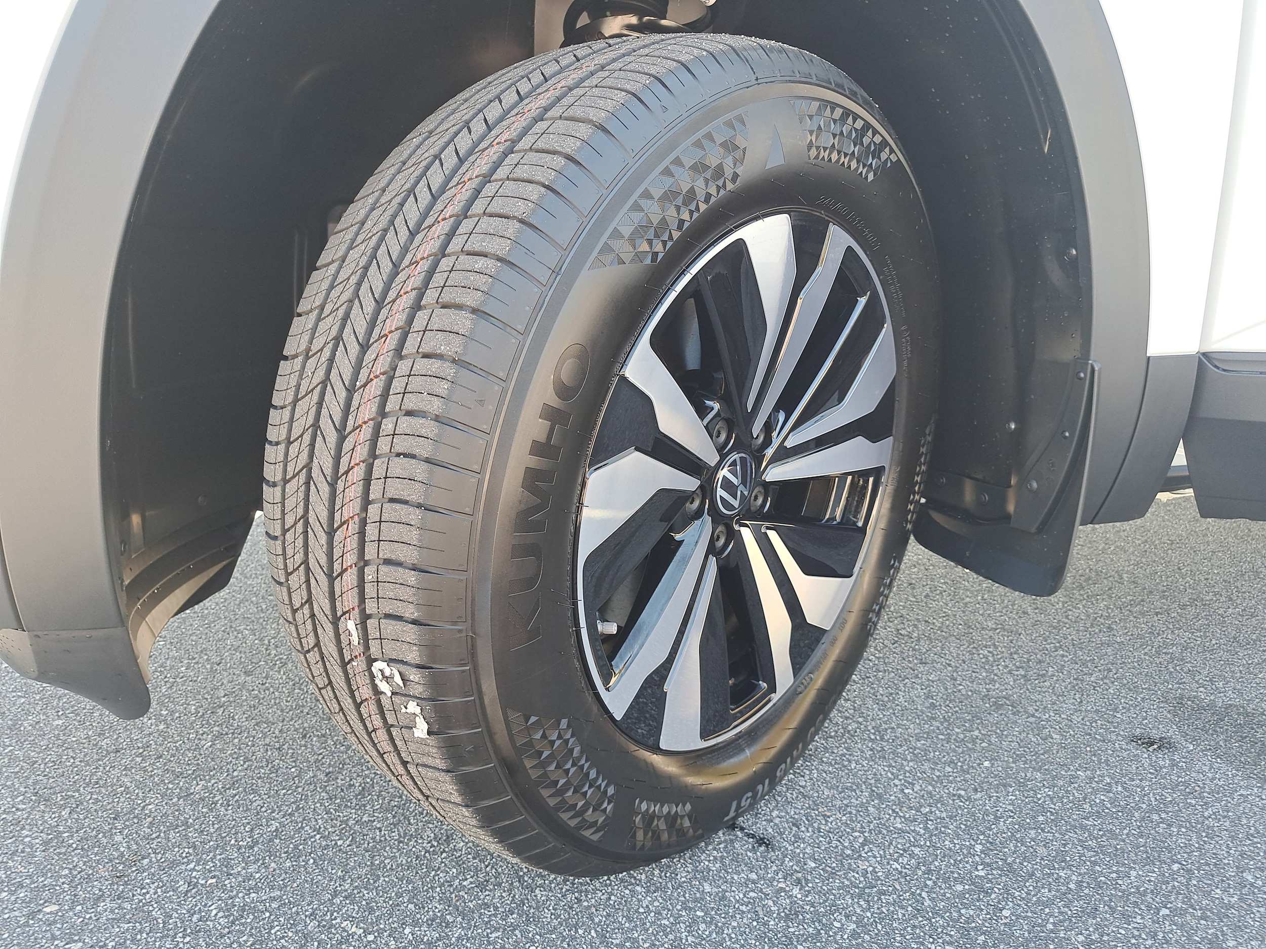 2026 Volkswagen Atlas Cross Sport SE - Photo 29