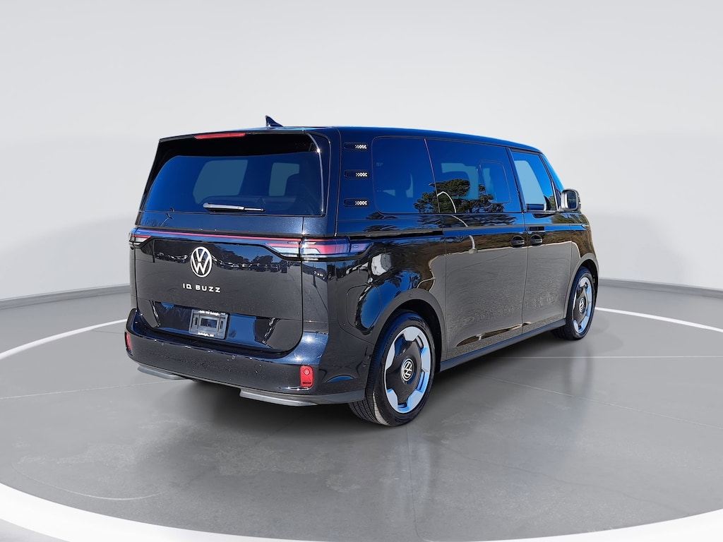 New 2025 Volkswagen ID. Buzz Pro S Van Passenger Van